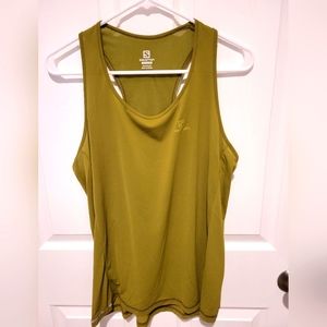 Women's Salomon size XL Tank